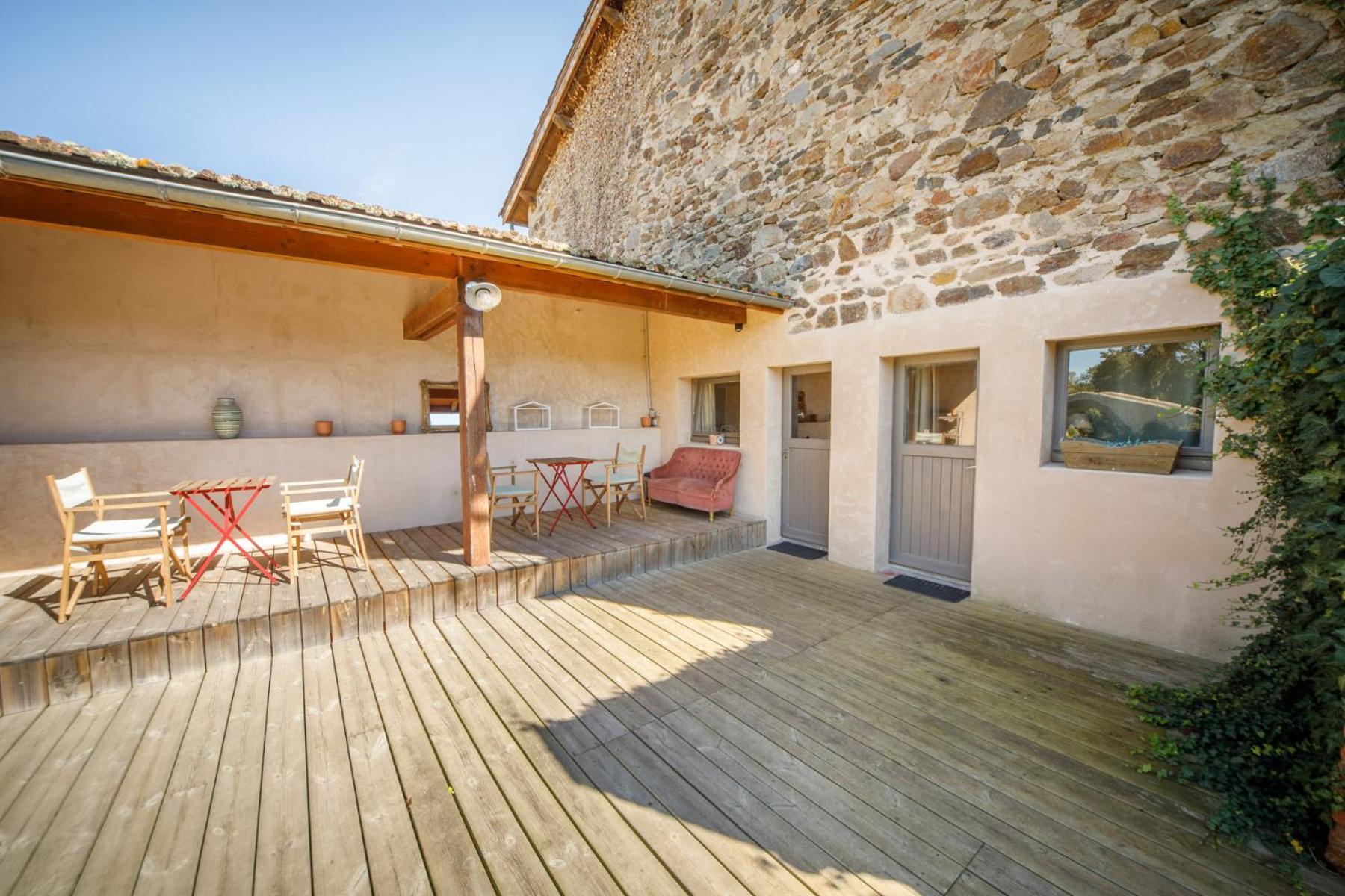 Chambres Et Maisons D'Hotes Du Prieure De La Bajasse - Le 1150 Vieille-Brioude Ngoại thất bức ảnh